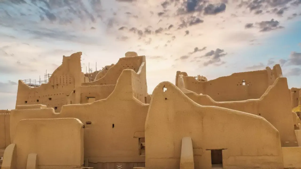 مشروع الدرعية لتطوير أكبر موقع تراثي عالمي يعيد تشكيل المشهد الثقافي والتاريخي